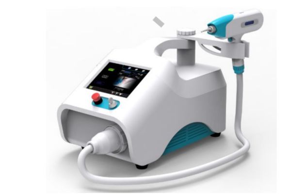 Máquina de remoção de tatuagem a laser ND Yag Q-Switched (2) Máquina de remoção de tatuagem a laser ND Yag Q-Switched (2)